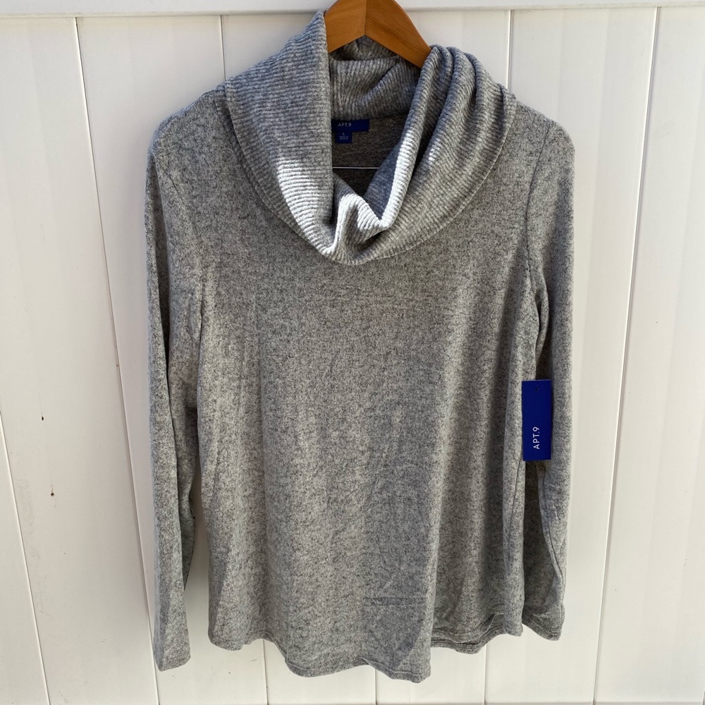 NWT Apt. 9 - Heather Gray Cowl Neck Top - Large